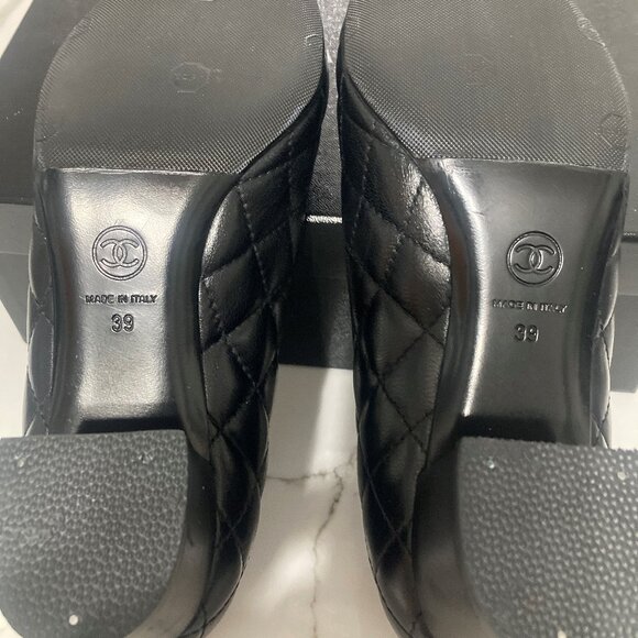 CHANEL Black Quilted Leather Interlocking CC Logo size 8.5 - Picture 5 of 7